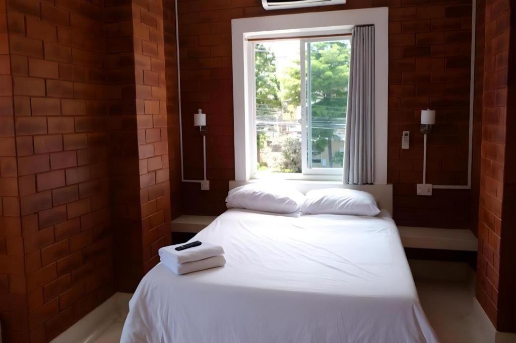 Changsova Hotel Rayong Exterior photo